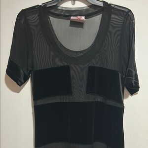 Romeo & Juliet Black Sheer Women's Top EUC